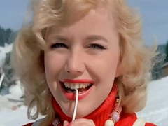 NymphoClips presents: L'amour aux sports d'hiver