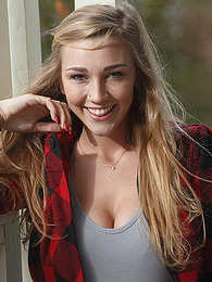 NymphoClips presents: Kendra Sunderland On Coopetition
